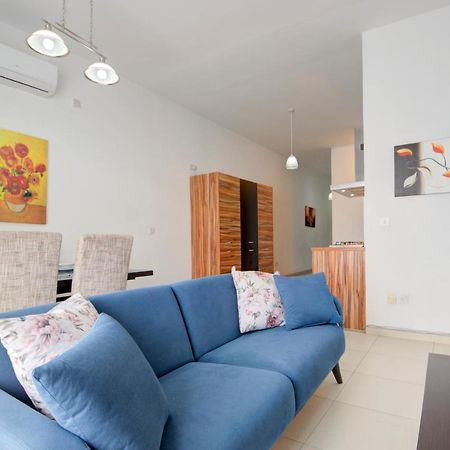 St Julians 2 Bedroom Apartment With Commanding Seaviews By Shortletsmalta Saint Julian's Ngoại thất bức ảnh